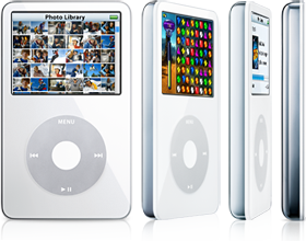 iPod set forfra, i 3/4-vinkel, i 7/8-vinkel og fra siden.
